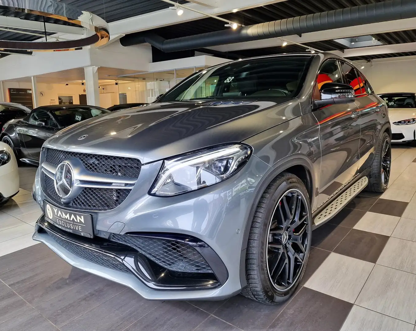 Mercedes-Benz GLE 63 AMG GLE 63 S AMG 4M Coupe Pano StHzg 3xTV B&O Gris - 1