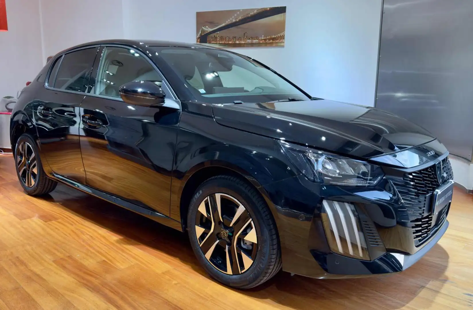 Peugeot 208 Hybrid 110 e-DCS6 Allure Noir - 1