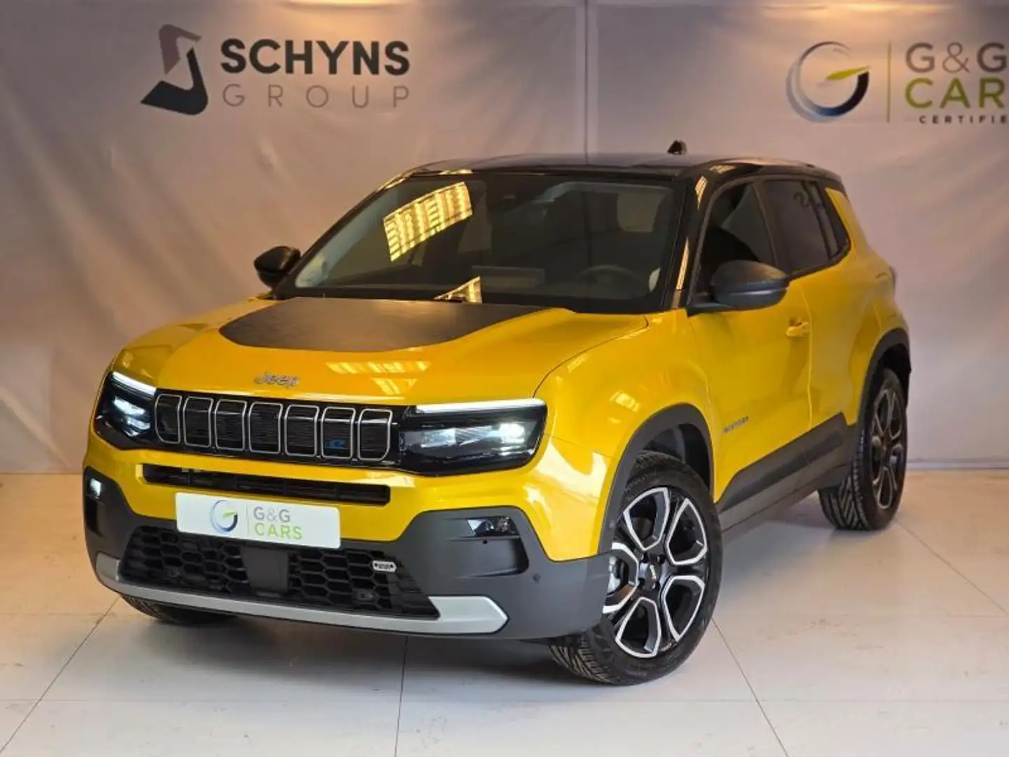 Jeep Avenger SUMMIT Jaune - 1