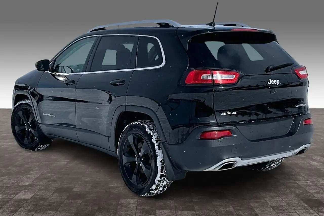 Jeep Cherokee снимка Jeep Cherokee