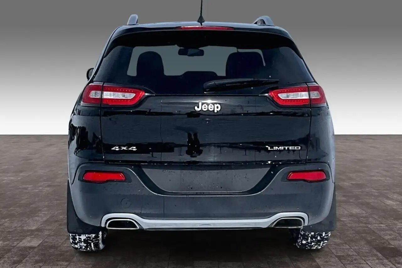 Jeep Cherokee снимка Jeep Cherokee