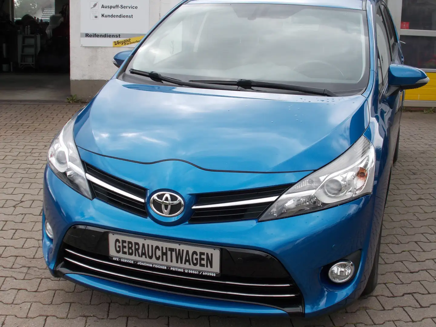 Toyota Verso 1.8 5-Sitzer Life Blau - 1
