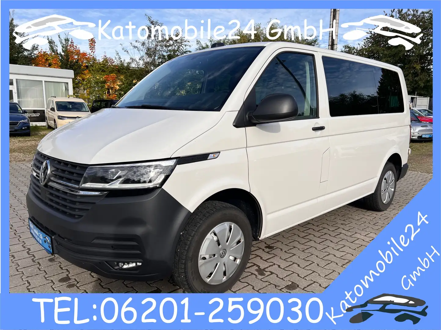 Volkswagen T6.1 Kombi FWD 2.0 TDI DSG Navi LED SHZ PDC 8-Sitze Standheiz Weiß - 1