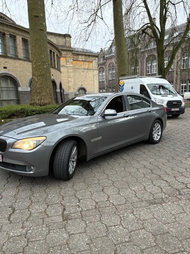 BMW 730 730d - 2