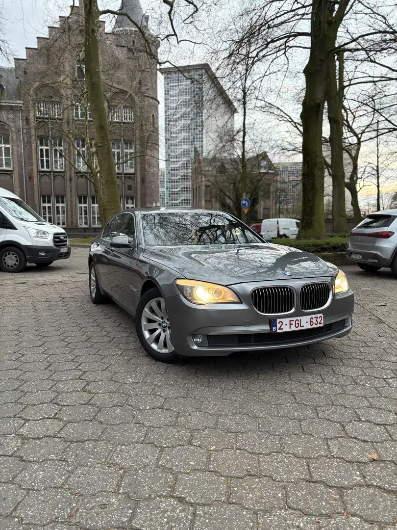 BMW 730 730d - 1