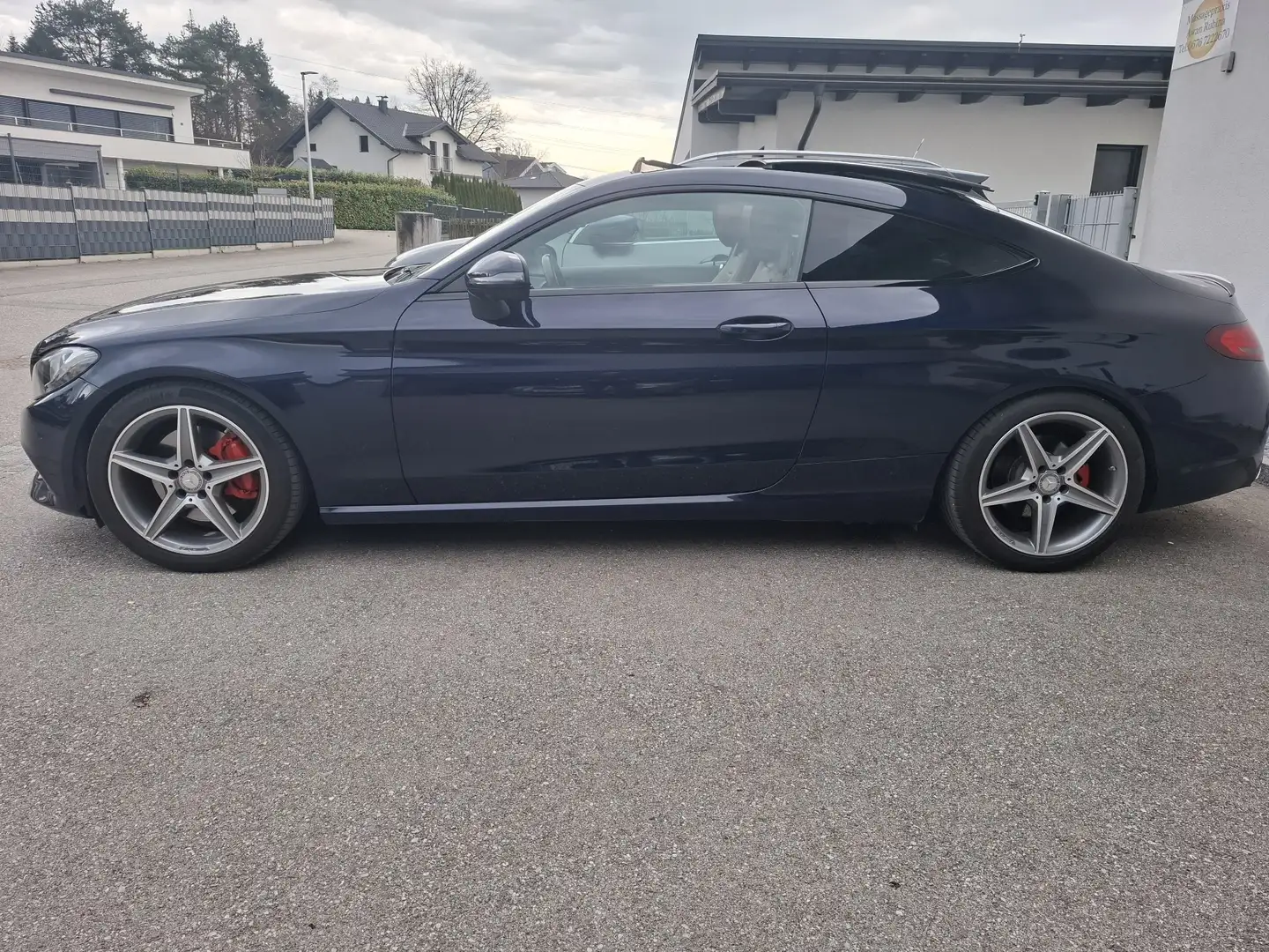 Mercedes-Benz C 250 Coupe 9G-TRONIC - 2