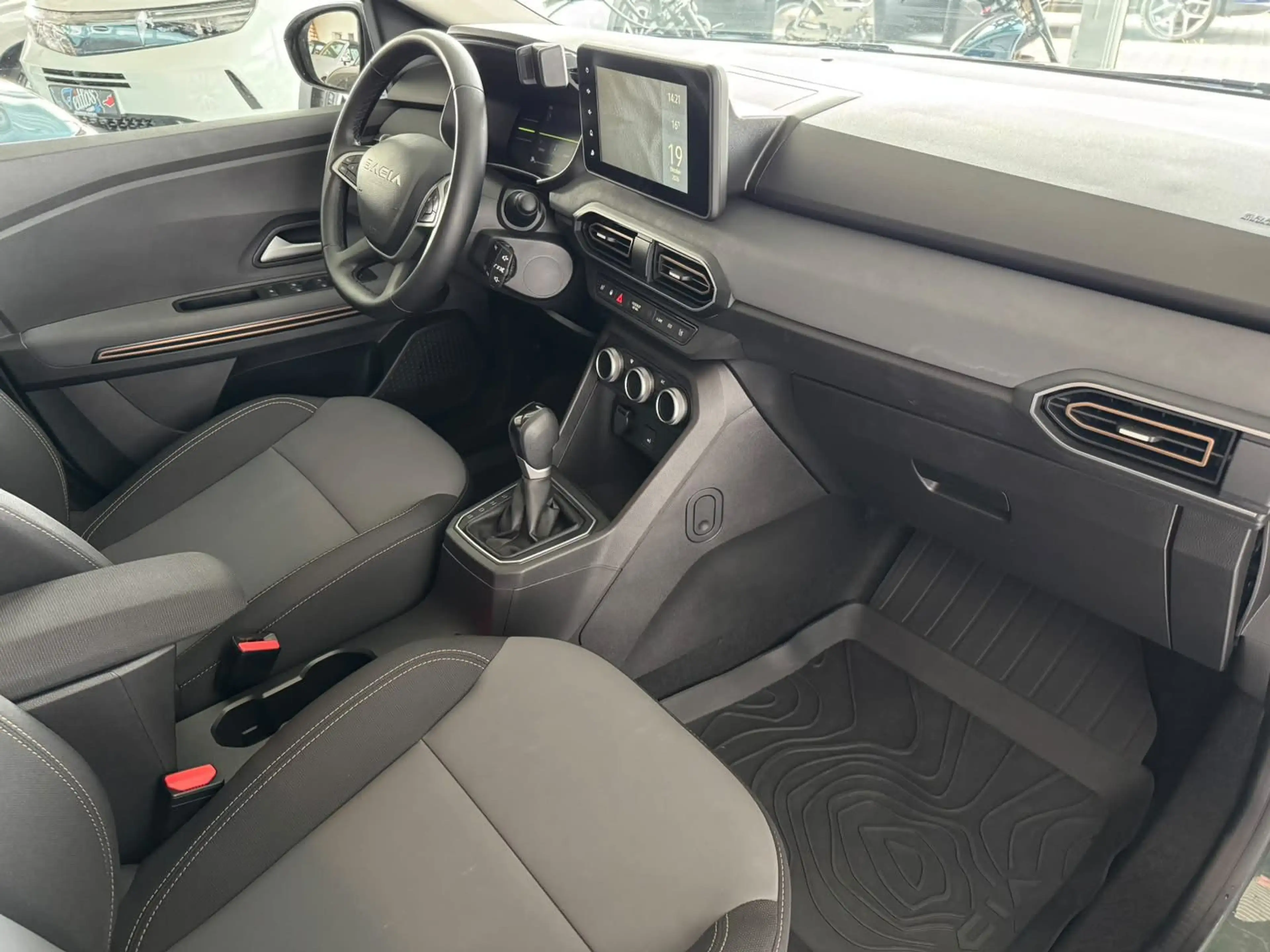 Dacia Jogger Extreme *AHK*Automatik*SHZ*Tempo*Spur*BT — photo 3
