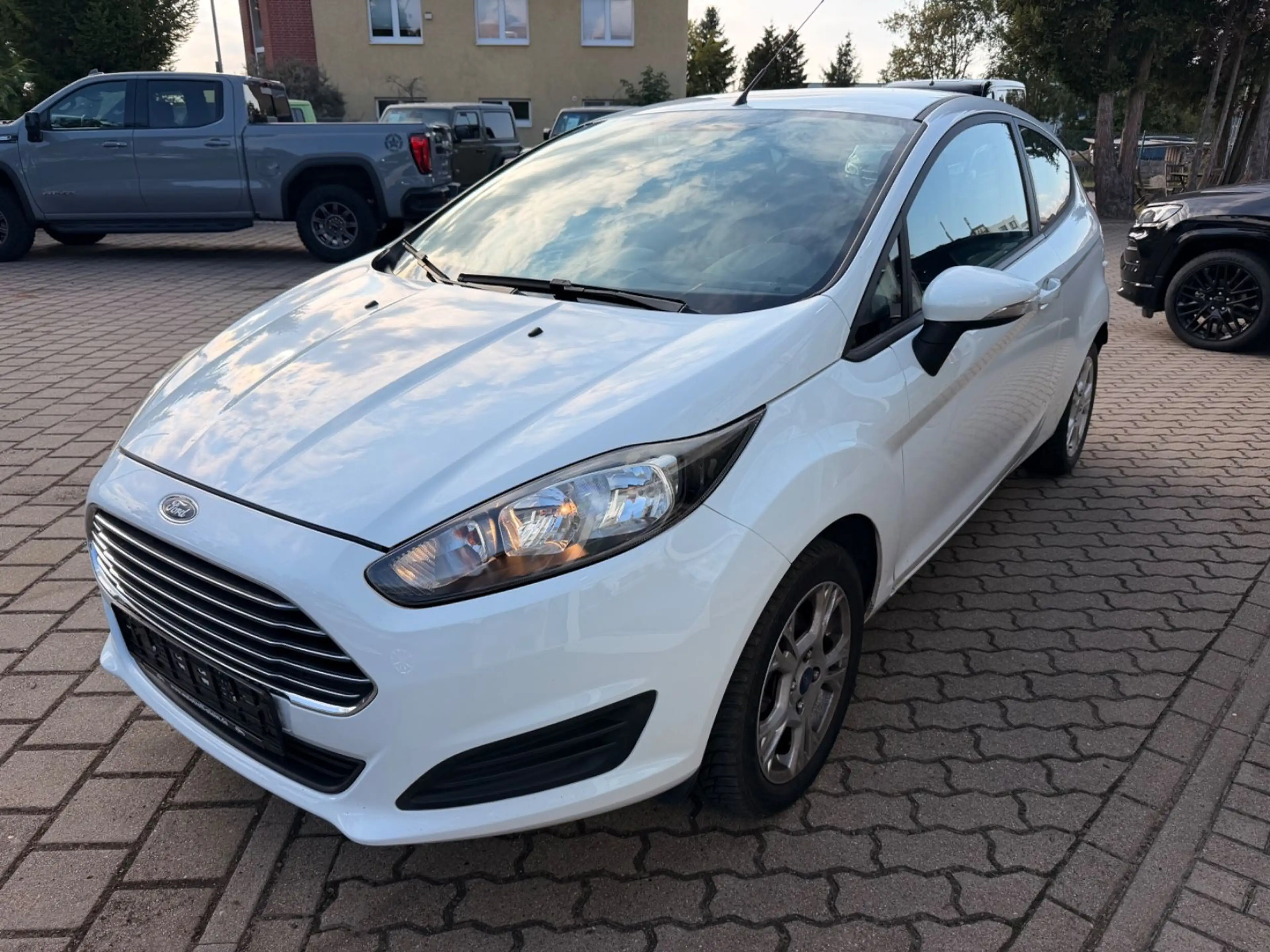 Ford Fiesta Sync Edition, Sitzh.,Garantie — photo 4
