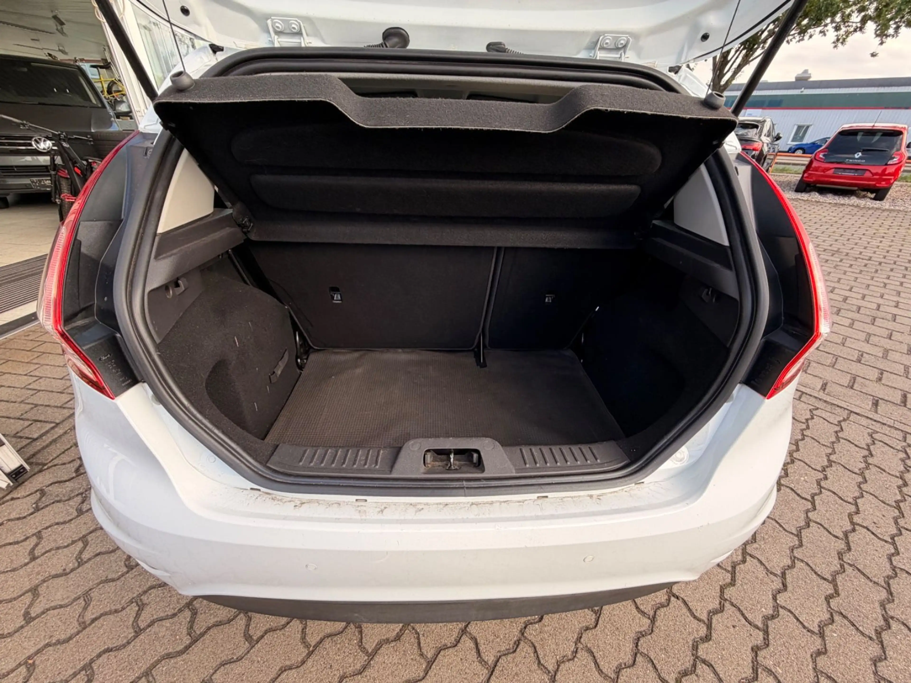 Ford Fiesta Sync Edition, Sitzh.,Garantie — photo 8