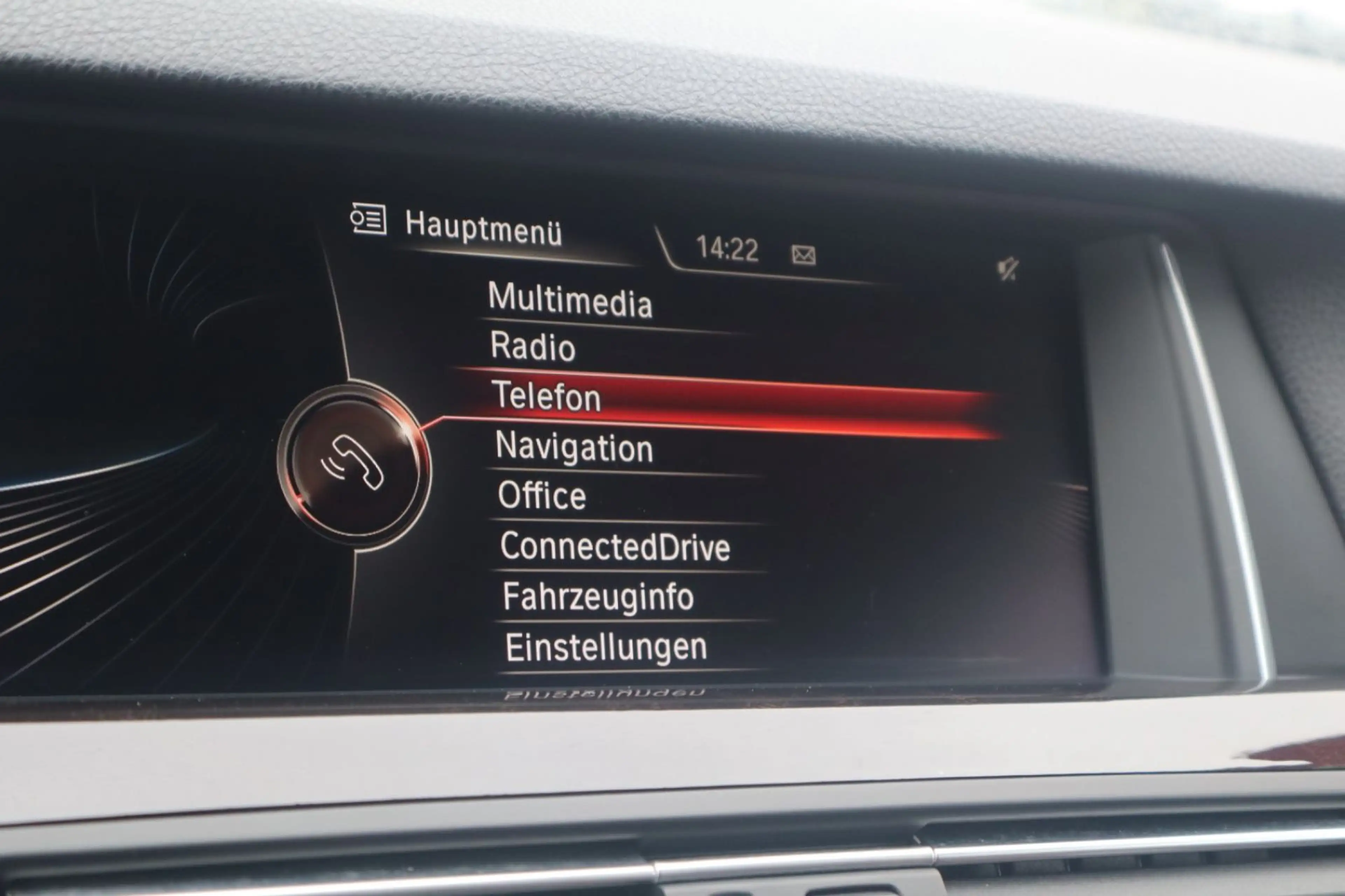 BMW 520 d Touring xDrive GARANTIE*AUTOMATIK*TüvNeu — photo 6