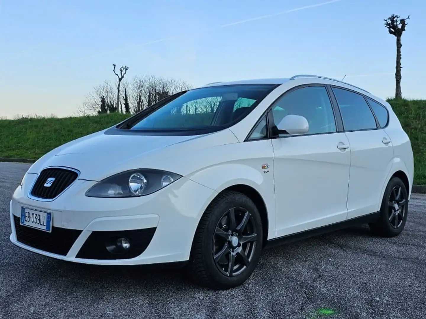 SEAT Altea XL 2.0 Tdi 170 Cv Style Fehér - 1