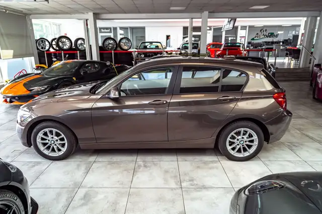 BMW 1 Series view 4