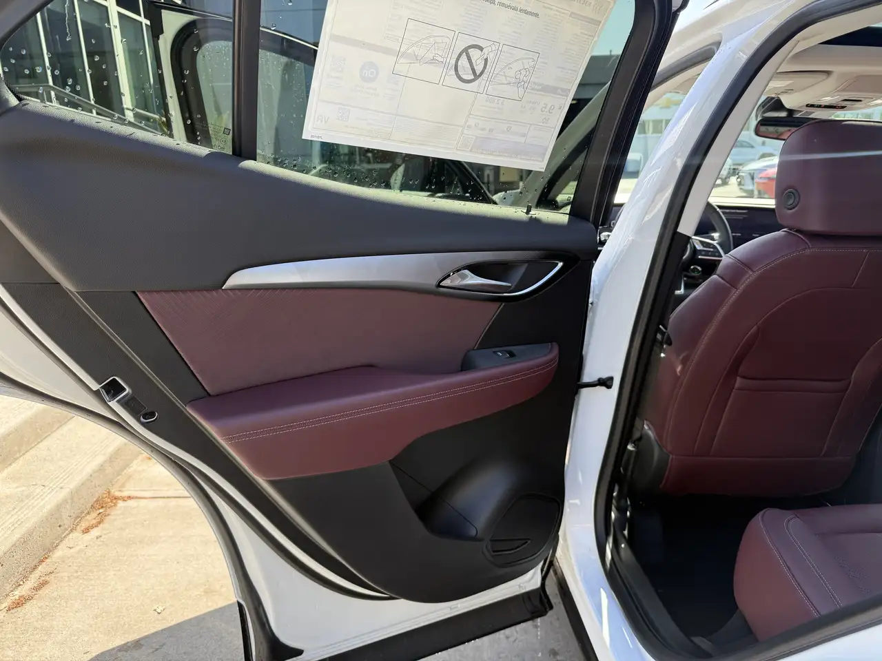 Buick Envision снимка Buick Envision