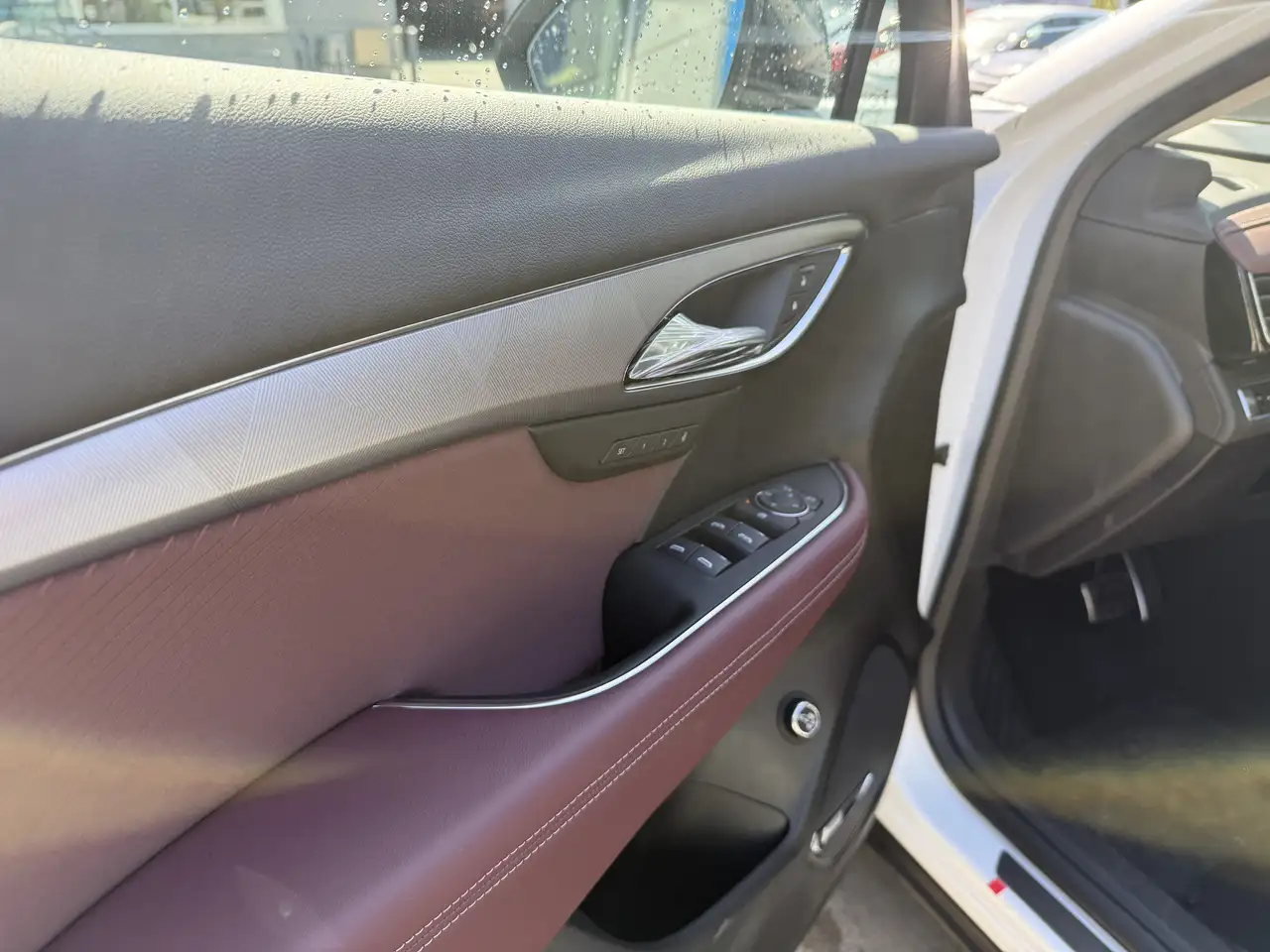 Buick Envision снимка Buick Envision