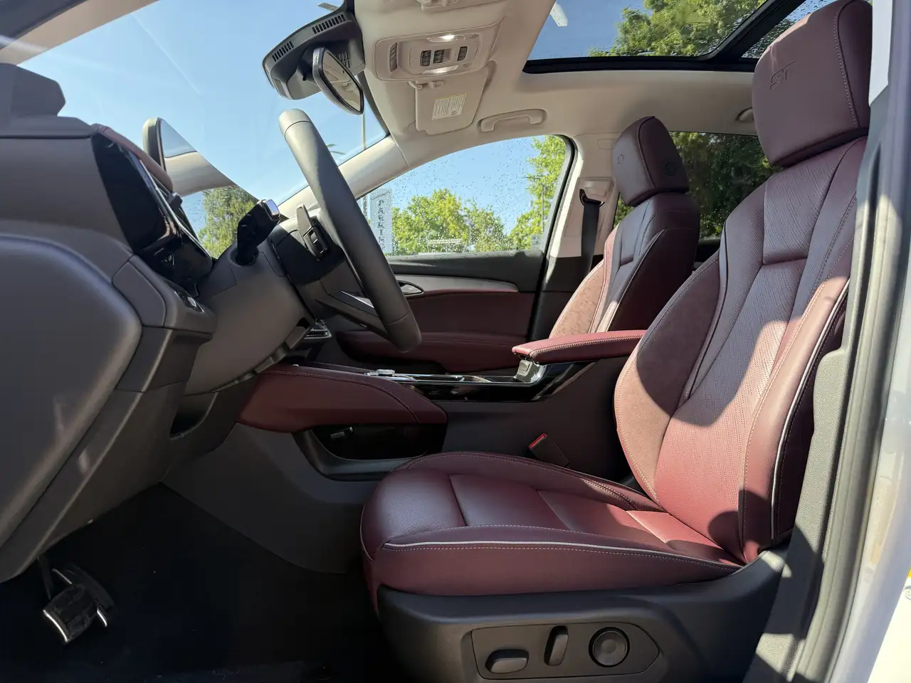 Buick Envision снимка Buick Envision
