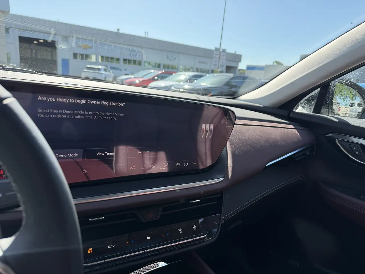 Buick Envision снимка Buick Envision