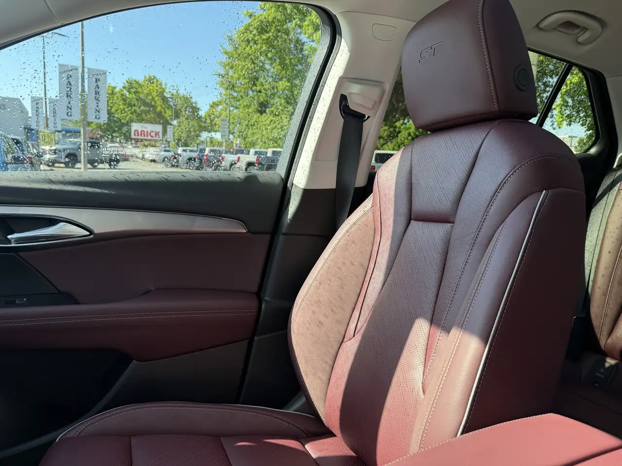 Buick Envision снимка Buick Envision