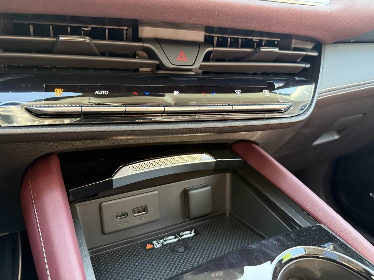 Buick Envision снимка Buick Envision