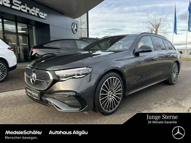 Mercedes-Benz E 450 E 450 d T 4M AMG Night Airmatic PanoSD AHK 360°