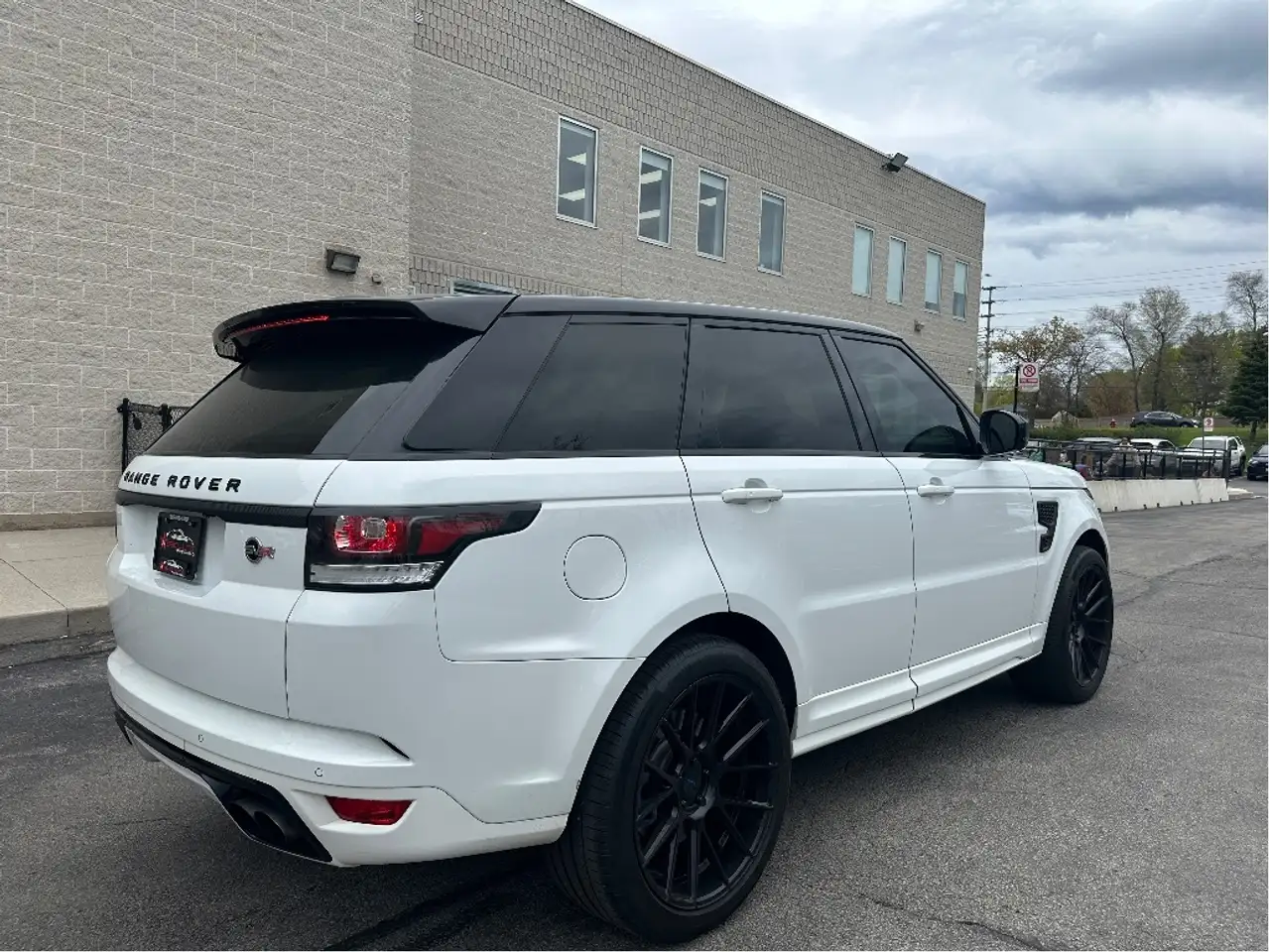 Land Rover Range Rover Sport снимка Land Rover Range Rover Sport