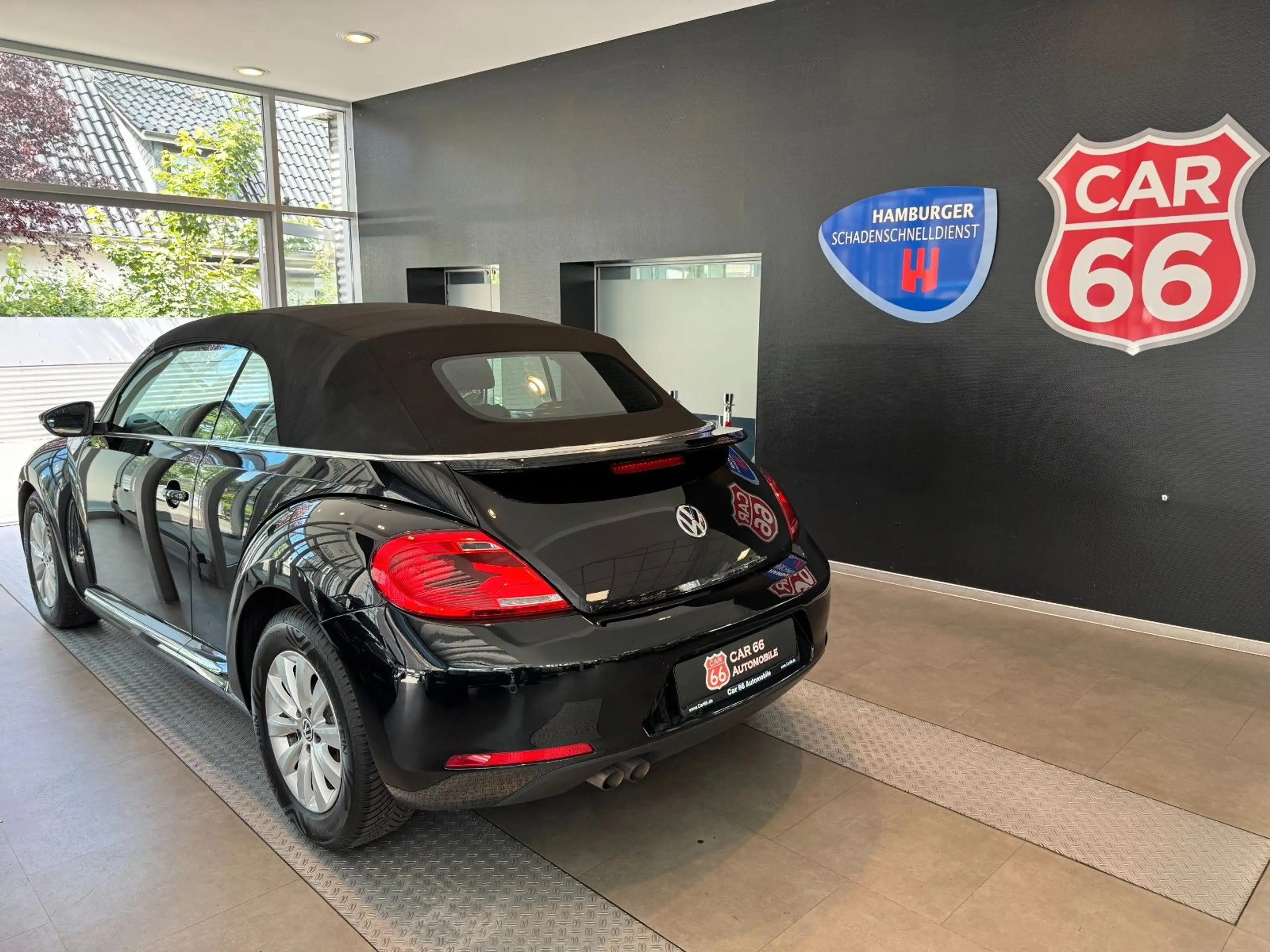 Volkswagen Beetle Cabriolet Design — photo 4
