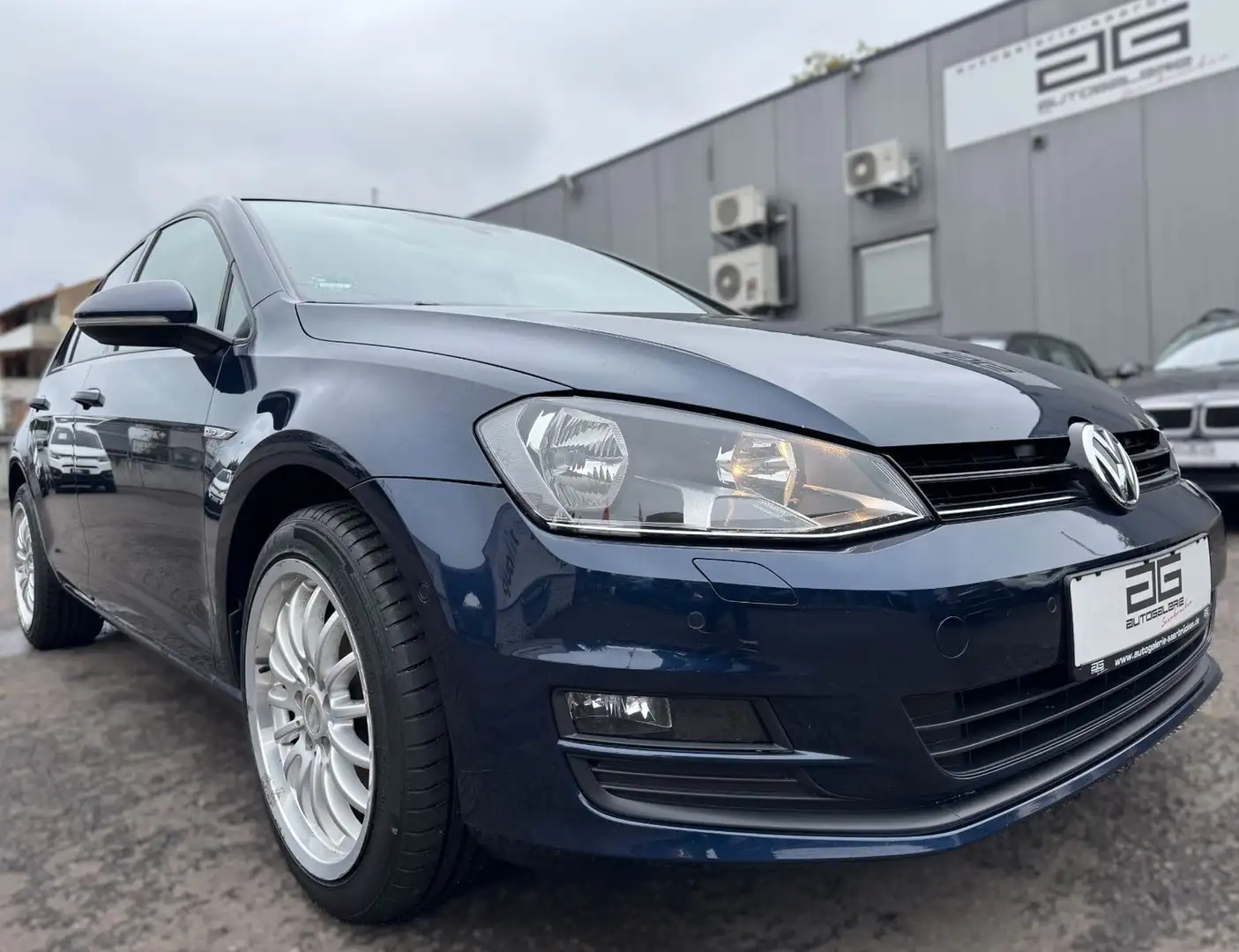 Volkswagen Golf 7 1.6 TDI CUP *2.Hand/5-Türig/Standheizung* Bleu - 1