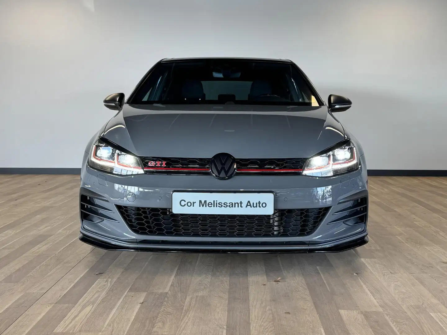 Volkswagen Golf GTI 2.0 TSI TCR PANO | DCC | CAMERA Grijs - 2