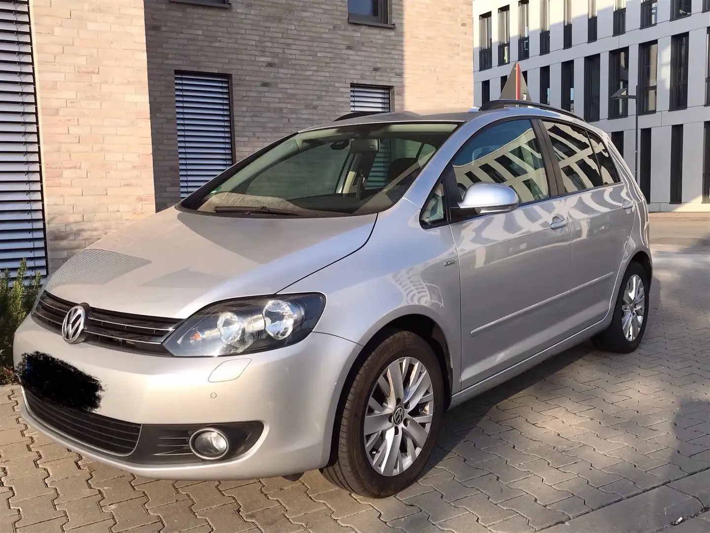 Volkswagen Golf Plus Golf Plus 1.2 TSI Trendline srebrna - 1