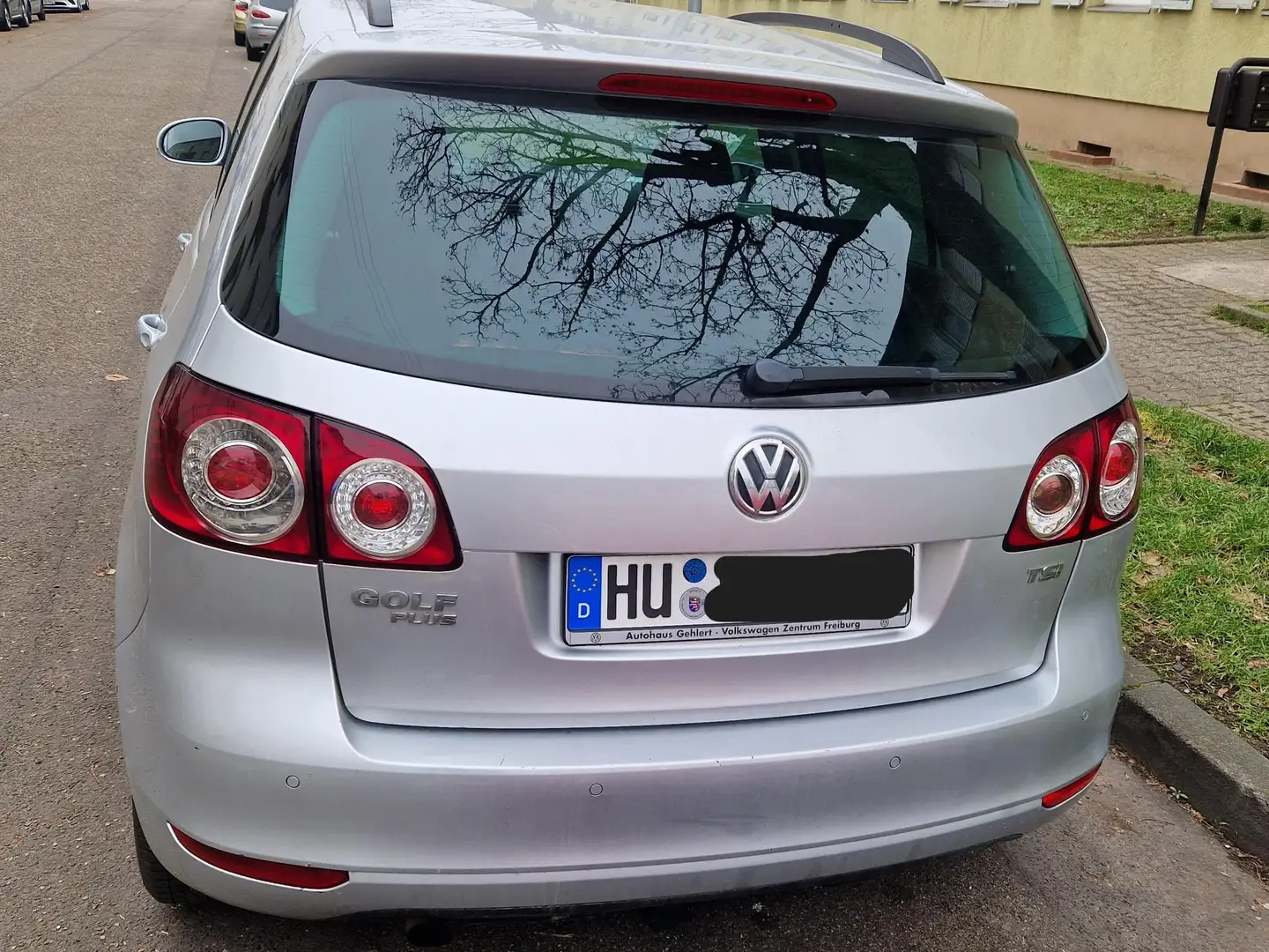 Volkswagen Golf Plus Golf Plus 1.2 TSI Trendline srebrna - 2