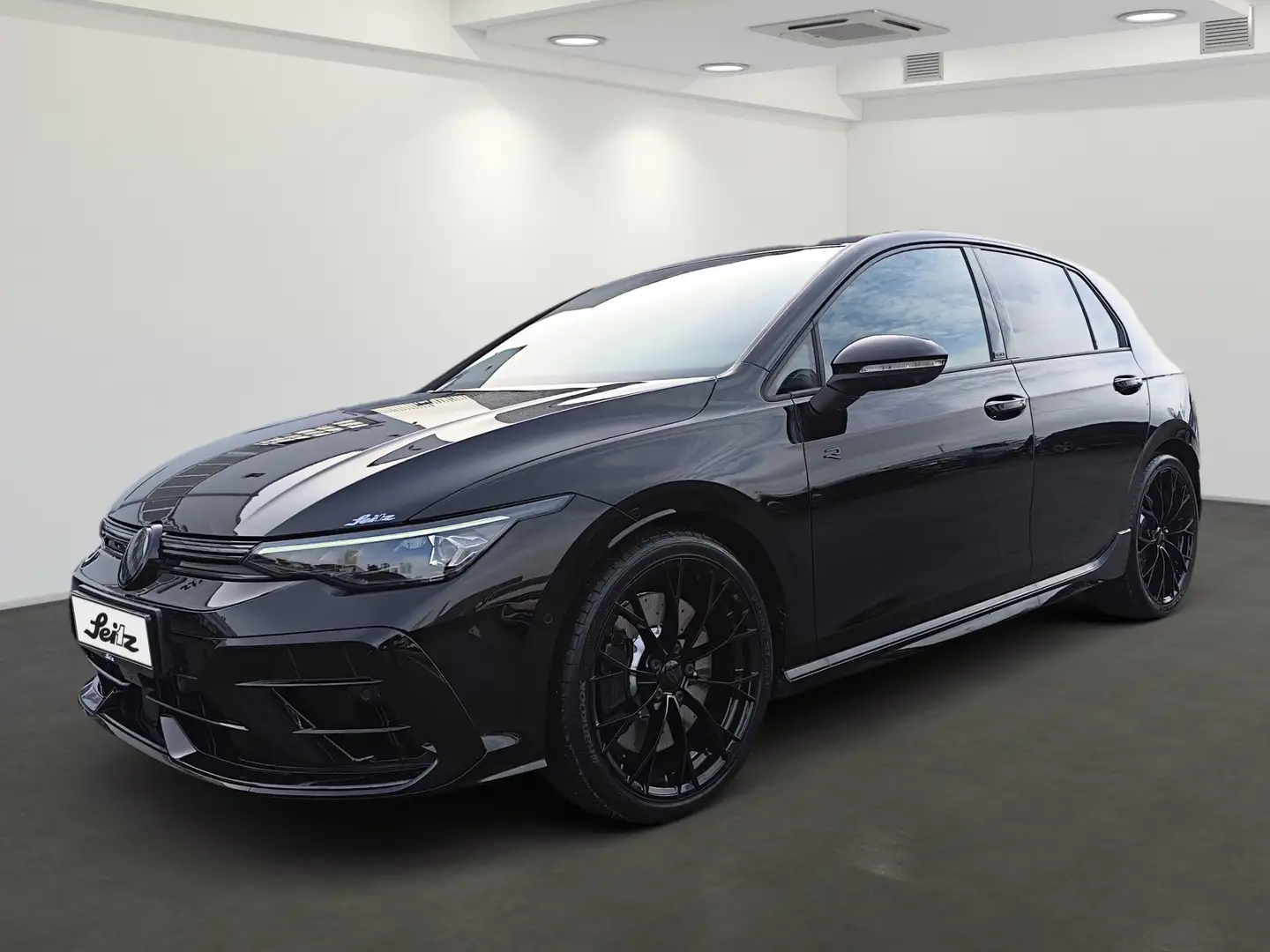 Volkswagen Golf VIII 2.0 TSI 4M R Black Edition *HARMAN*MATRIX*KAM Zwart - 2