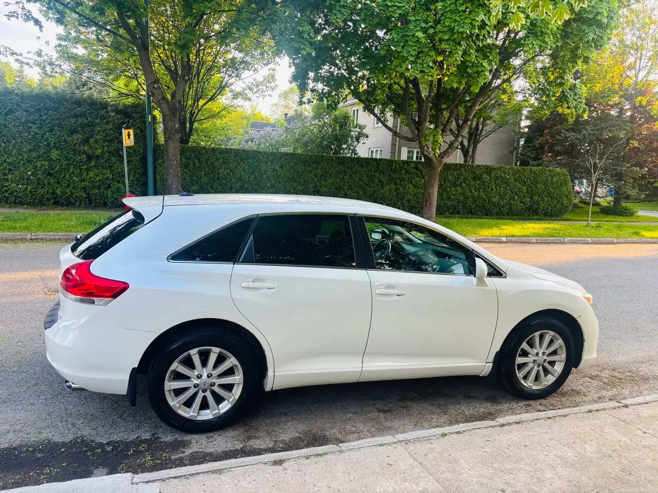 Toyota Venza снимка Toyota Venza
