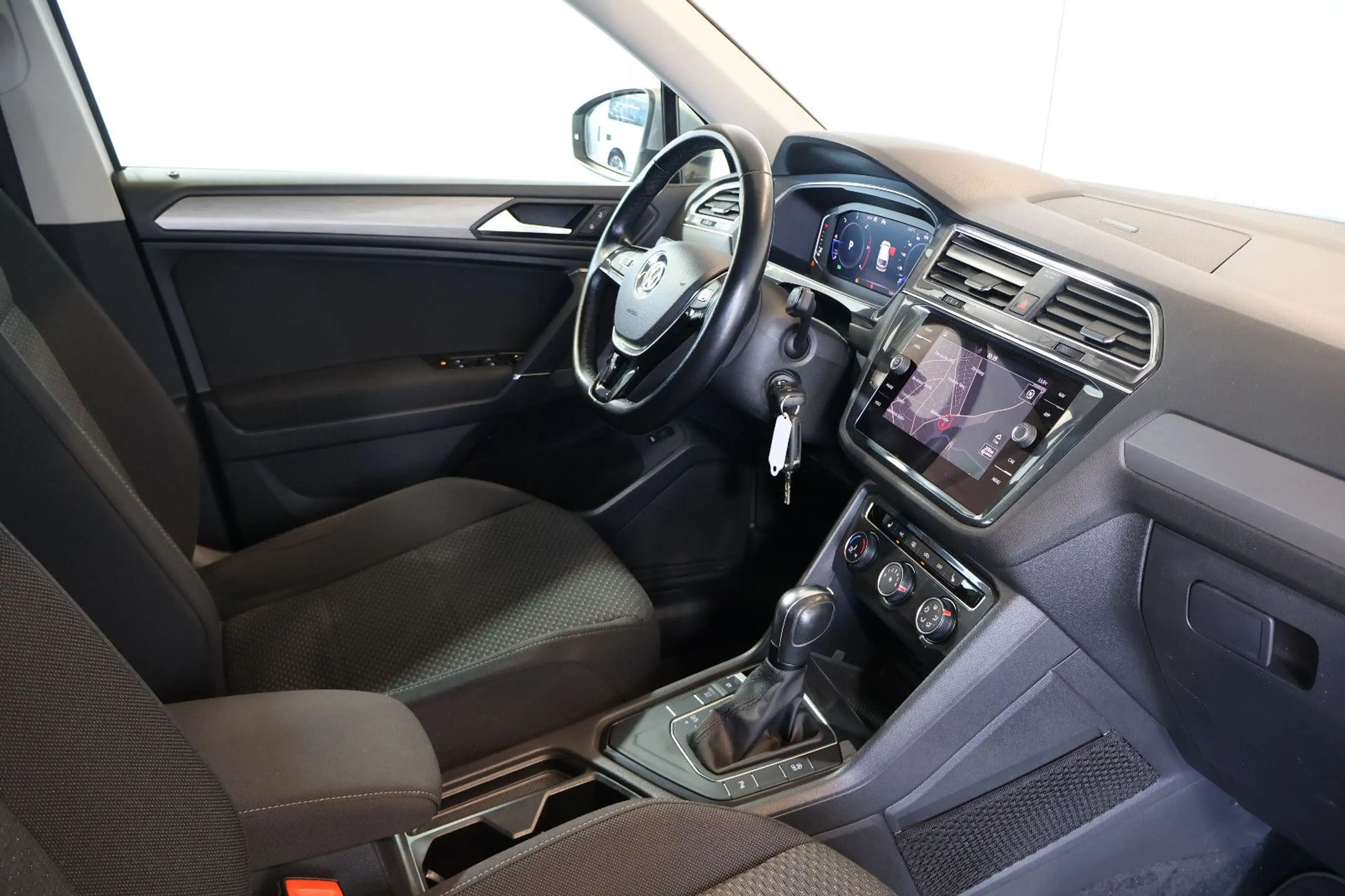 Volkswagen Tiguan Allspace 2.0 TDI Comf. AID+ACC+LED+AHK — photo 13