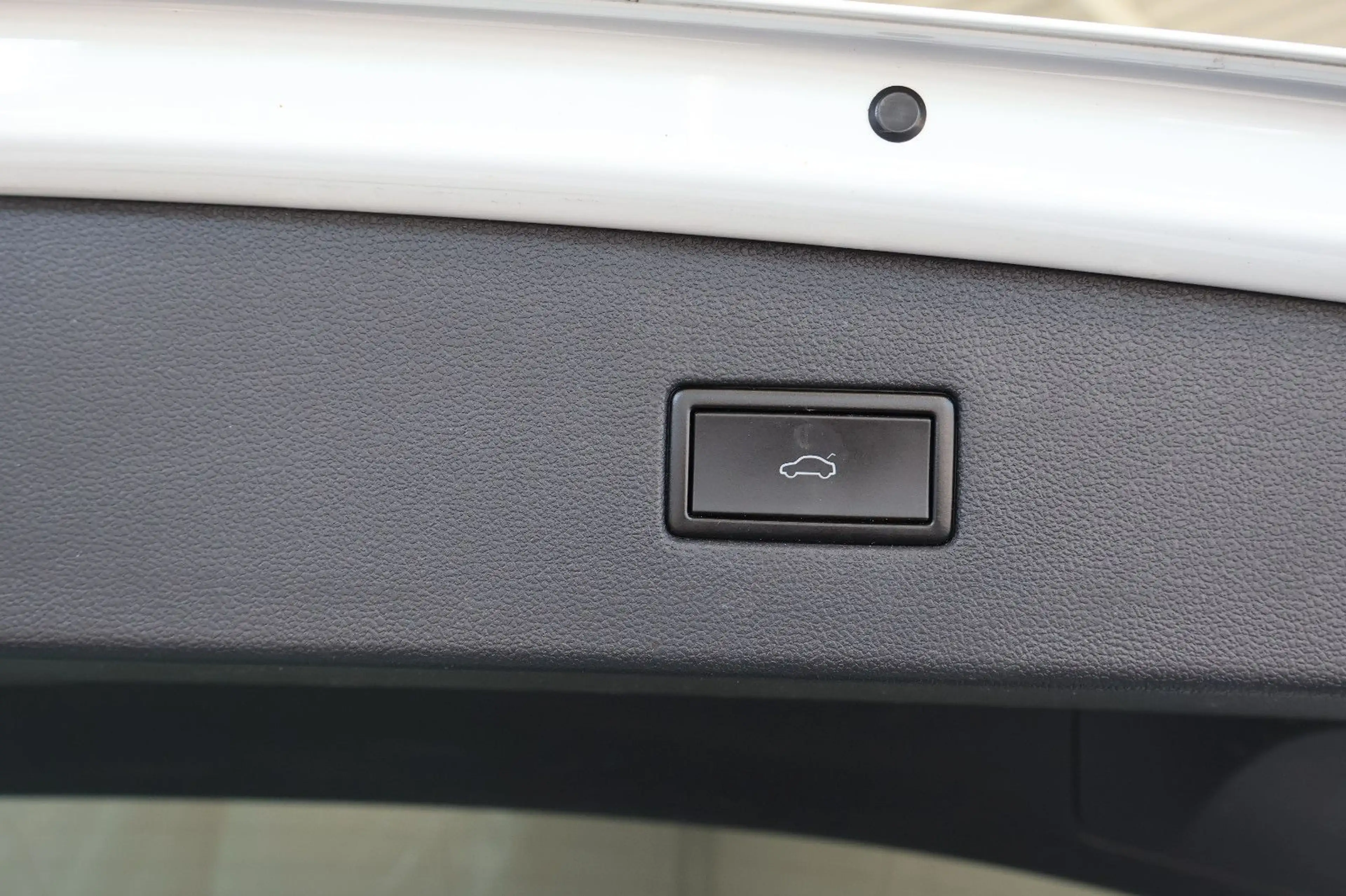 Volkswagen Tiguan Allspace 2.0 TDI Comf. AID+ACC+LED+AHK — photo 15