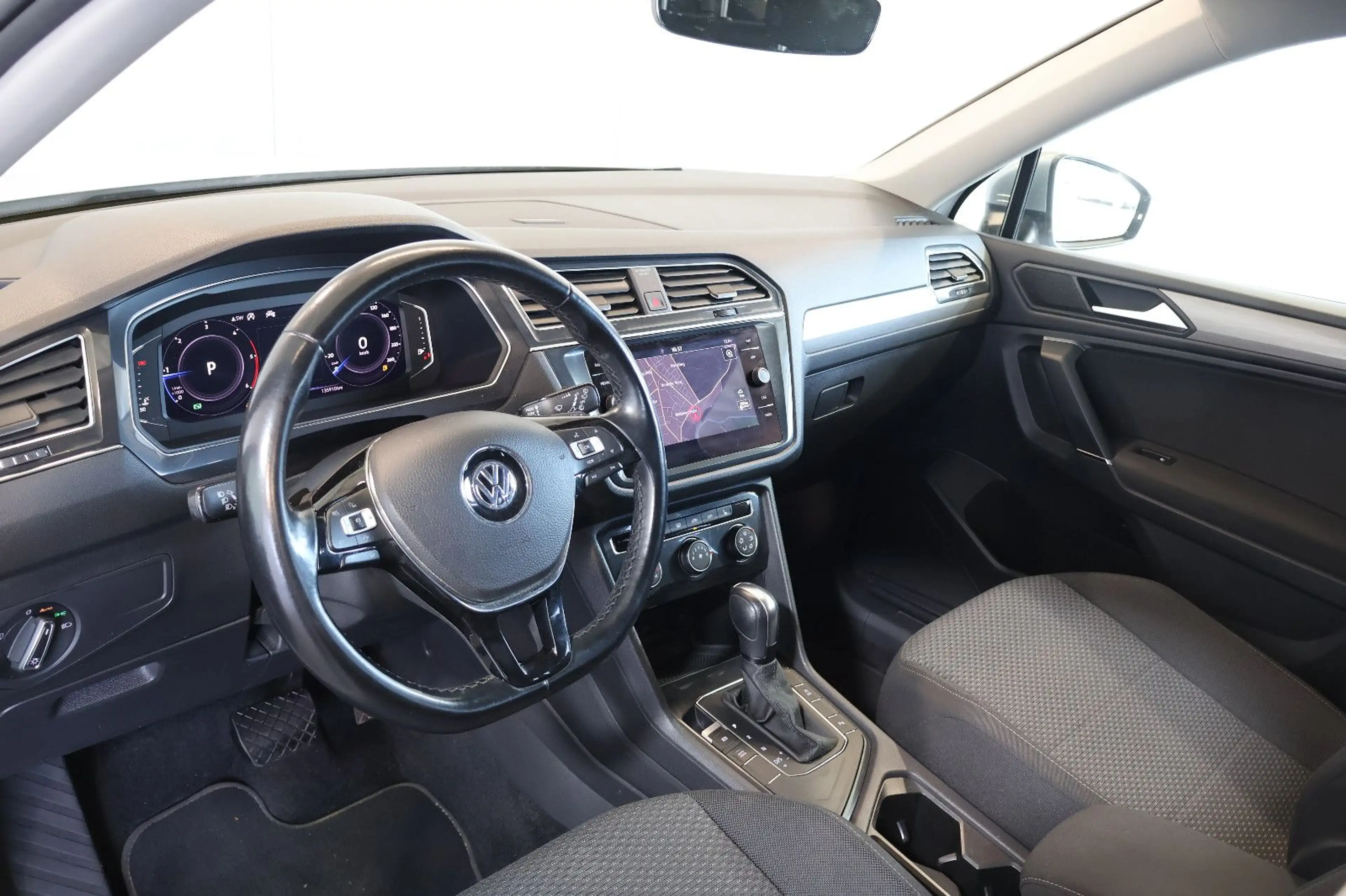 Volkswagen Tiguan Allspace 2.0 TDI Comf. AID+ACC+LED+AHK — photo 9