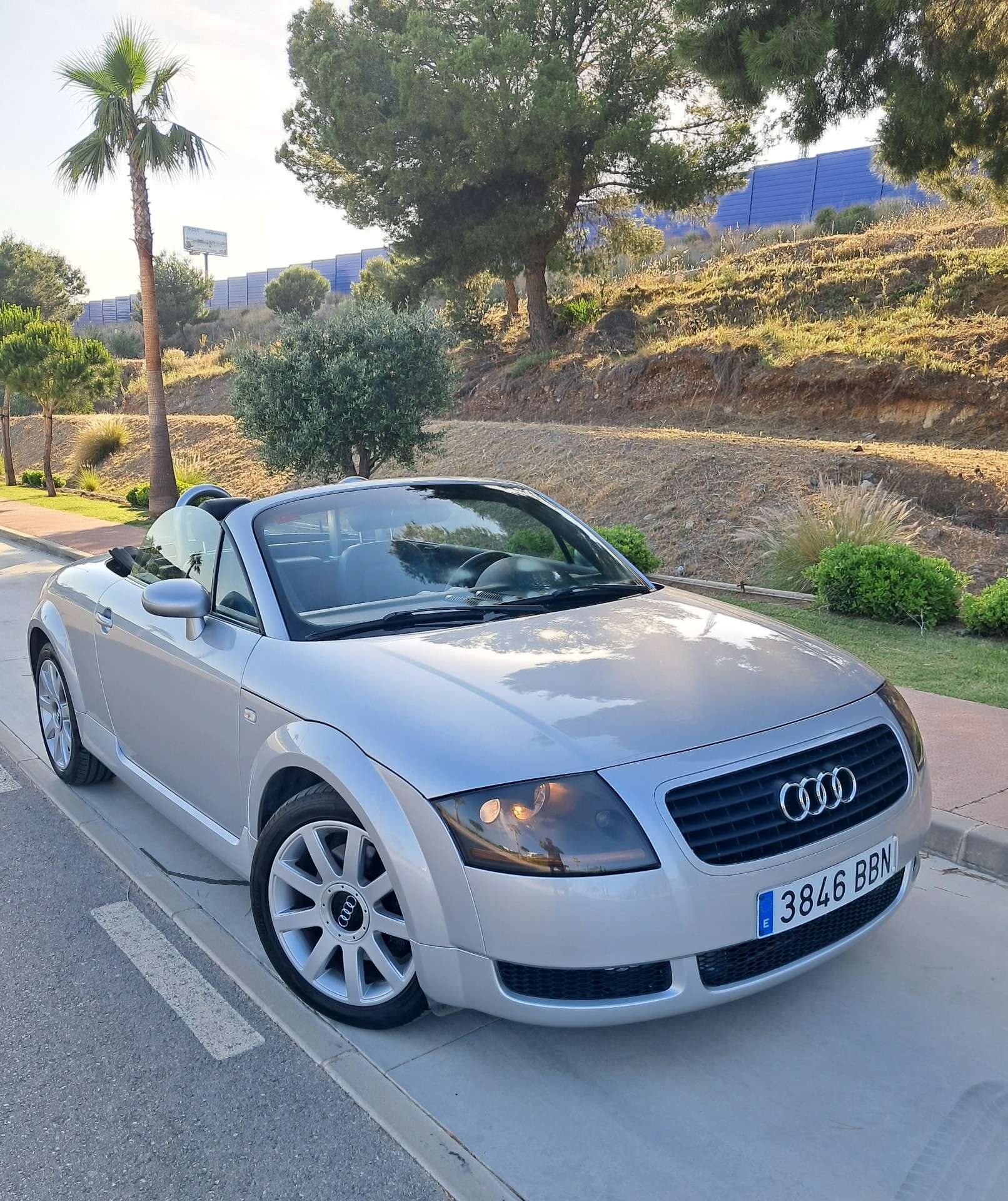 Audi TT Roadster 1.8T 5vel. 180 - foto 1
