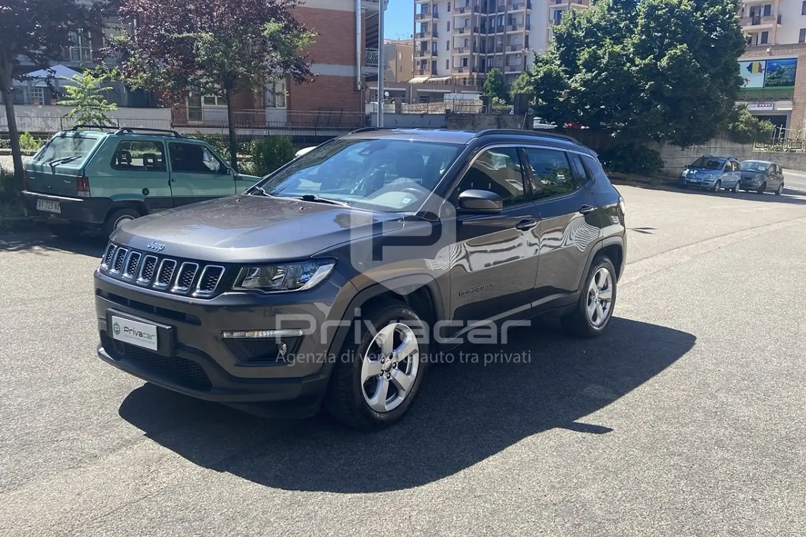 Jeep Compass Compass 1.6 Multijet II 2WD Longitude Zilver - 1