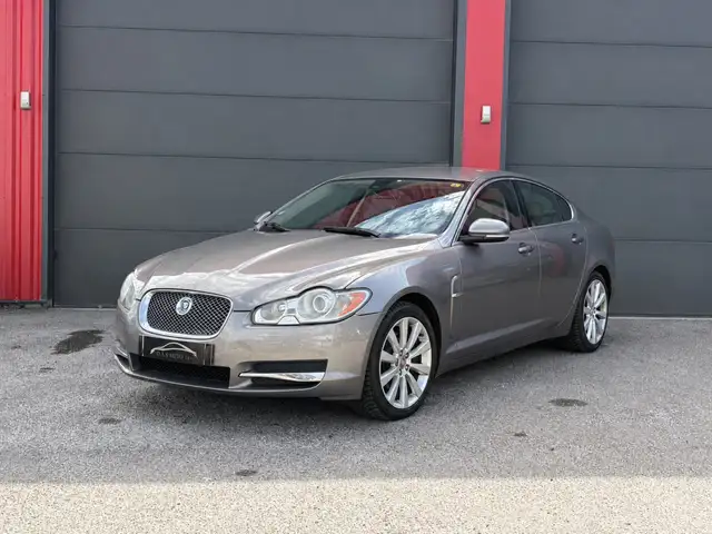 Jaguar XF XF 3.0 V6 - 238 Luxe Premium A