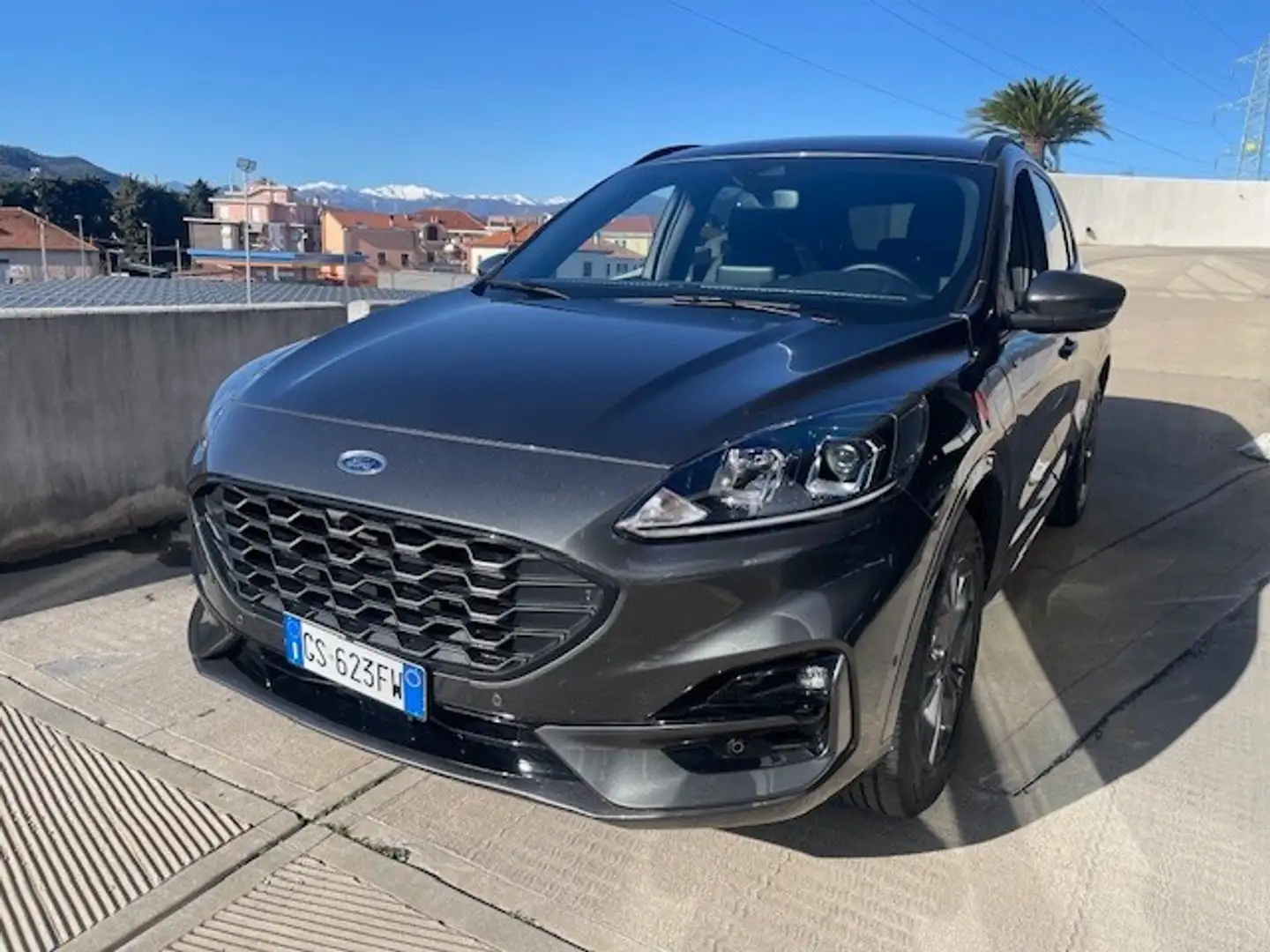 Ford Kuga 2.5 Plug In Hybrid 225 CV CVT 2WD ST-Line Grigio - 1