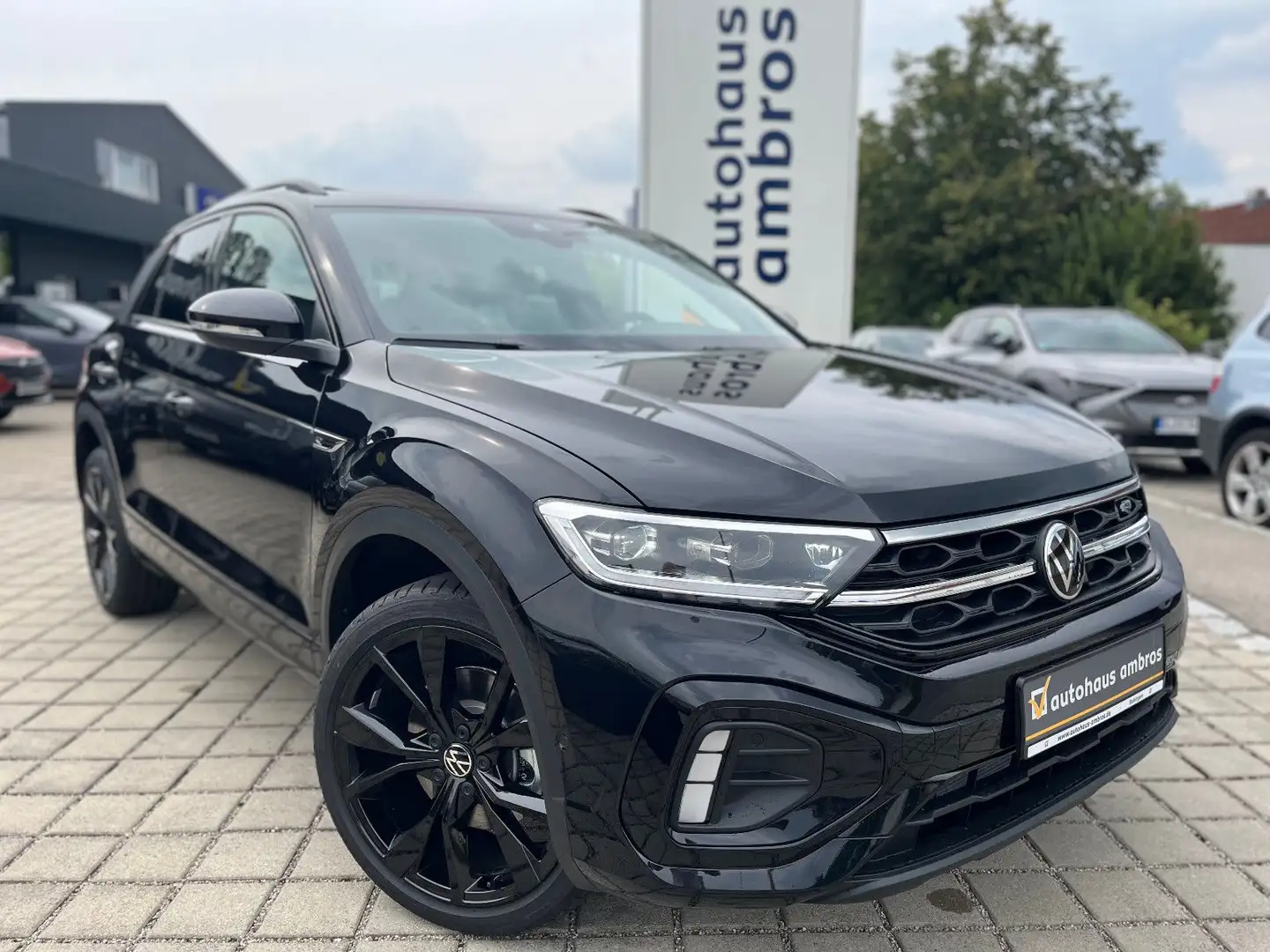 Volkswagen T-Roc 1.5 TSI DSG R-Line +19Z*Pano*AHK*ACC*LED Noir - 1