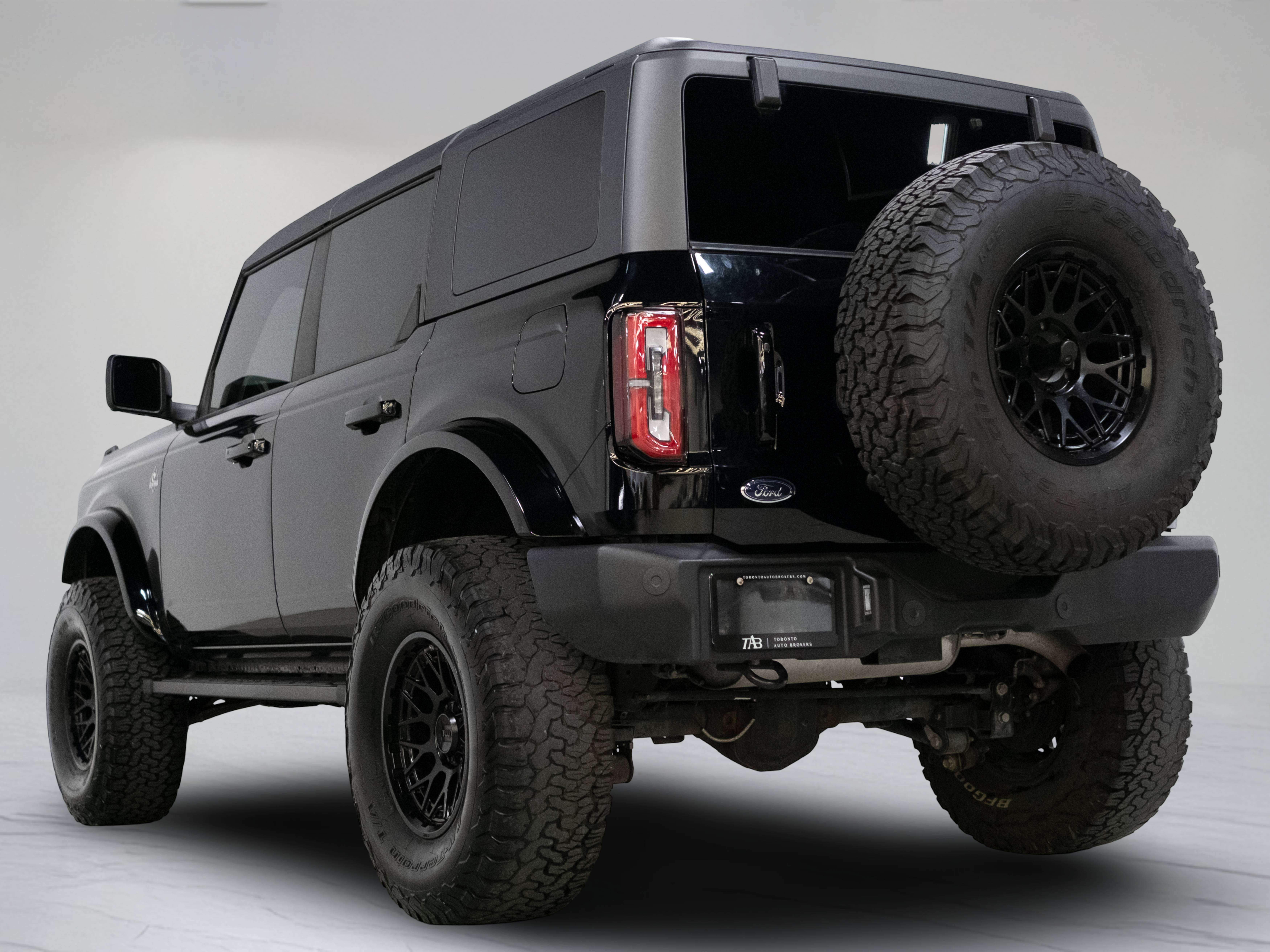 used 2024 Ford Bronco car, priced at $50,900