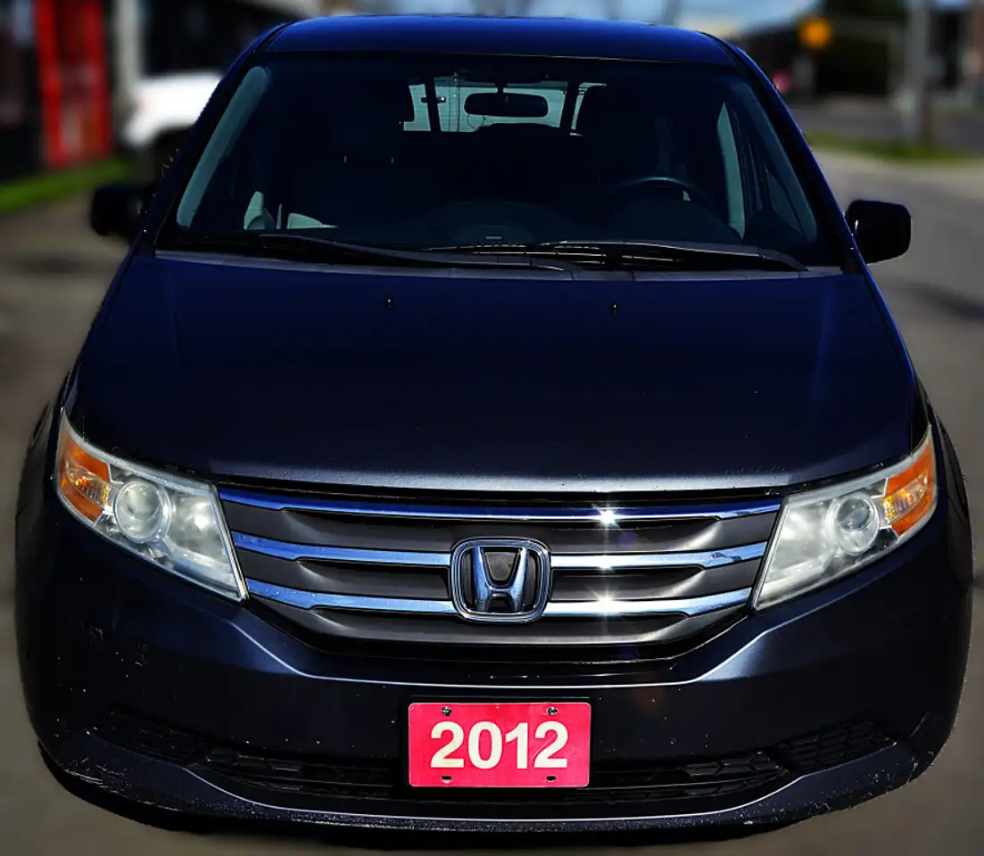 Honda Odyssey снимка Honda Odyssey