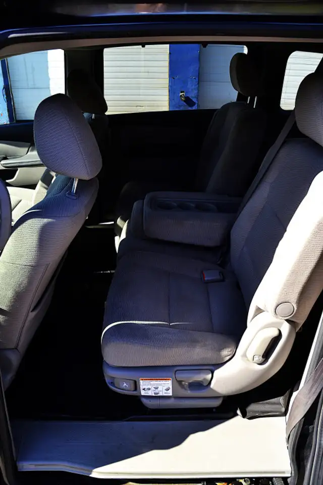 Honda Odyssey снимка Honda Odyssey
