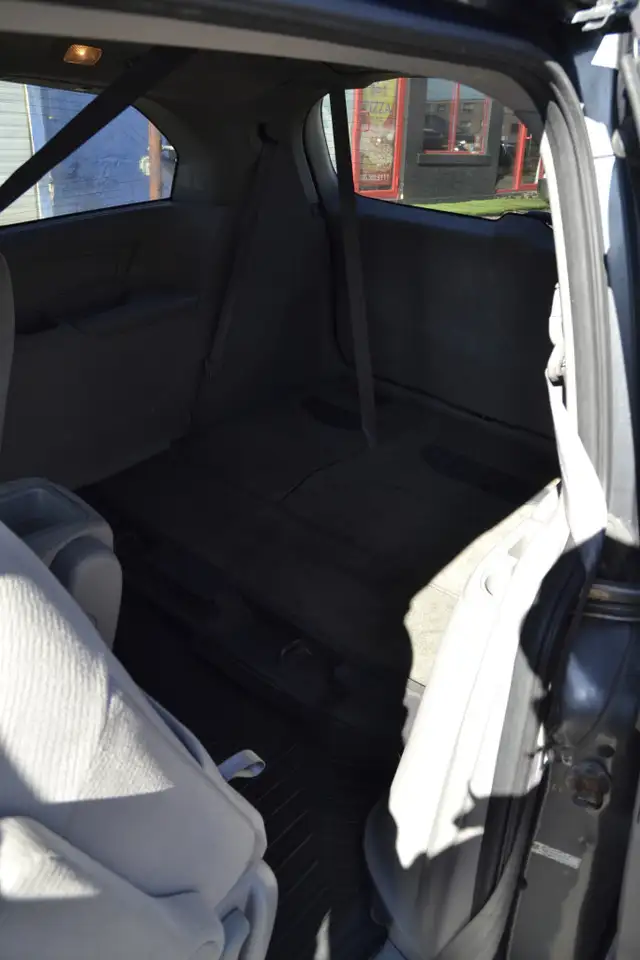 Honda Odyssey снимка Honda Odyssey