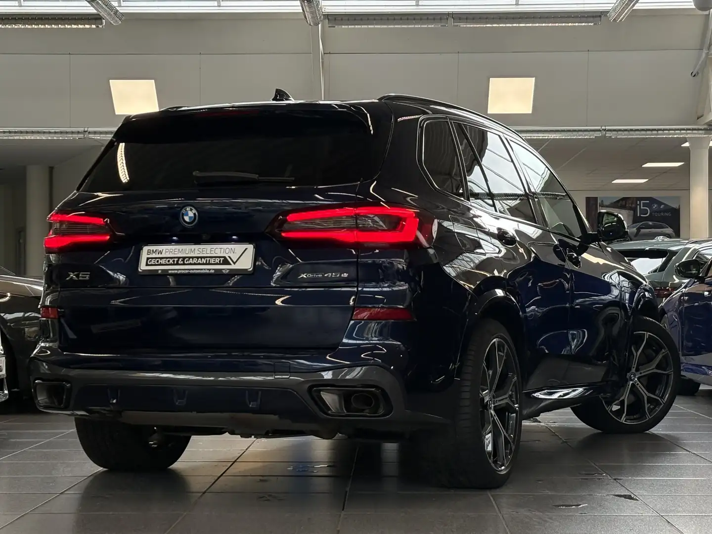 BMW X5 xDrive45e MSport DA PA+ Laser HuD Pano 21" LMR Bleu - 2