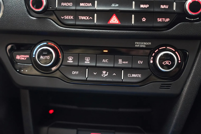 Kia e-Niro ExecutiveLine 64 kWh 3-fase [ Leder JBL Adapt.crui — photo 8