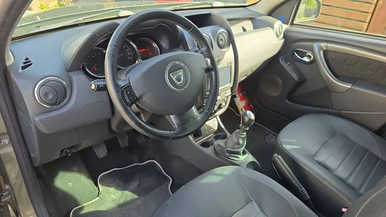 Dacia Duster — photo 8