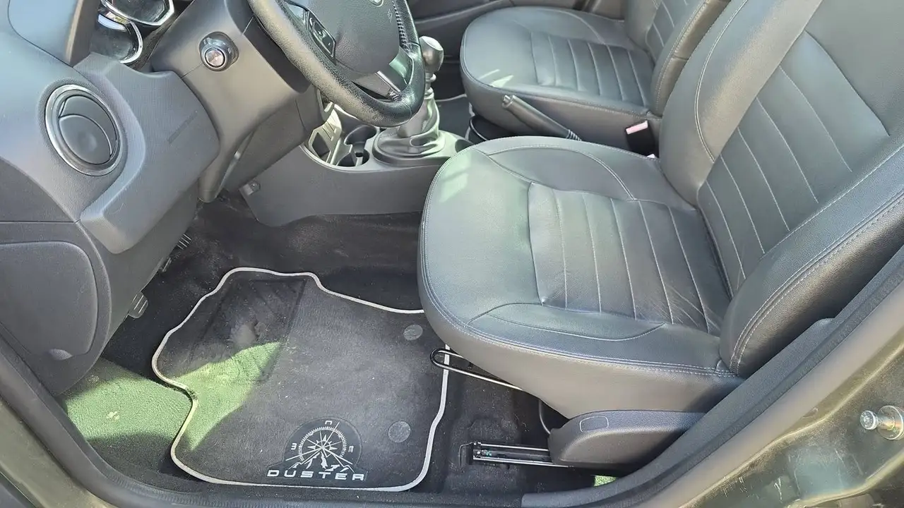 Dacia Duster — photo 27