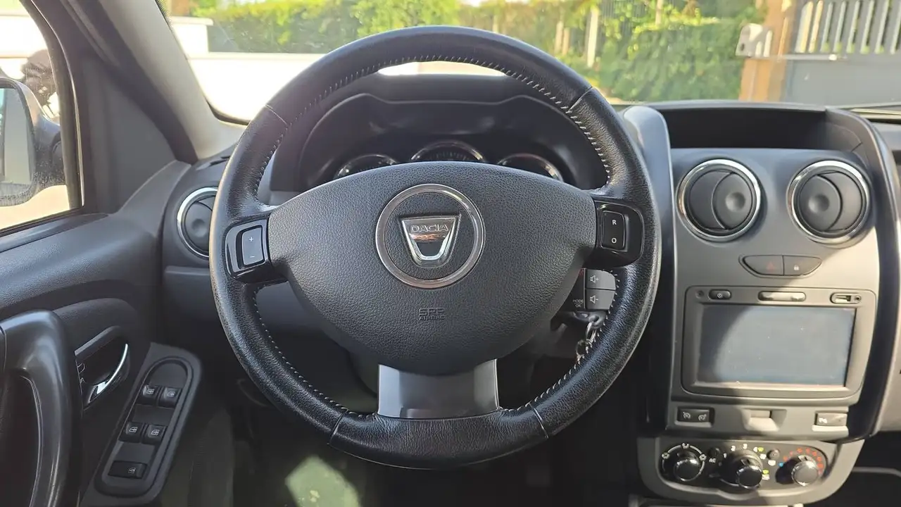 Dacia Duster — photo 22