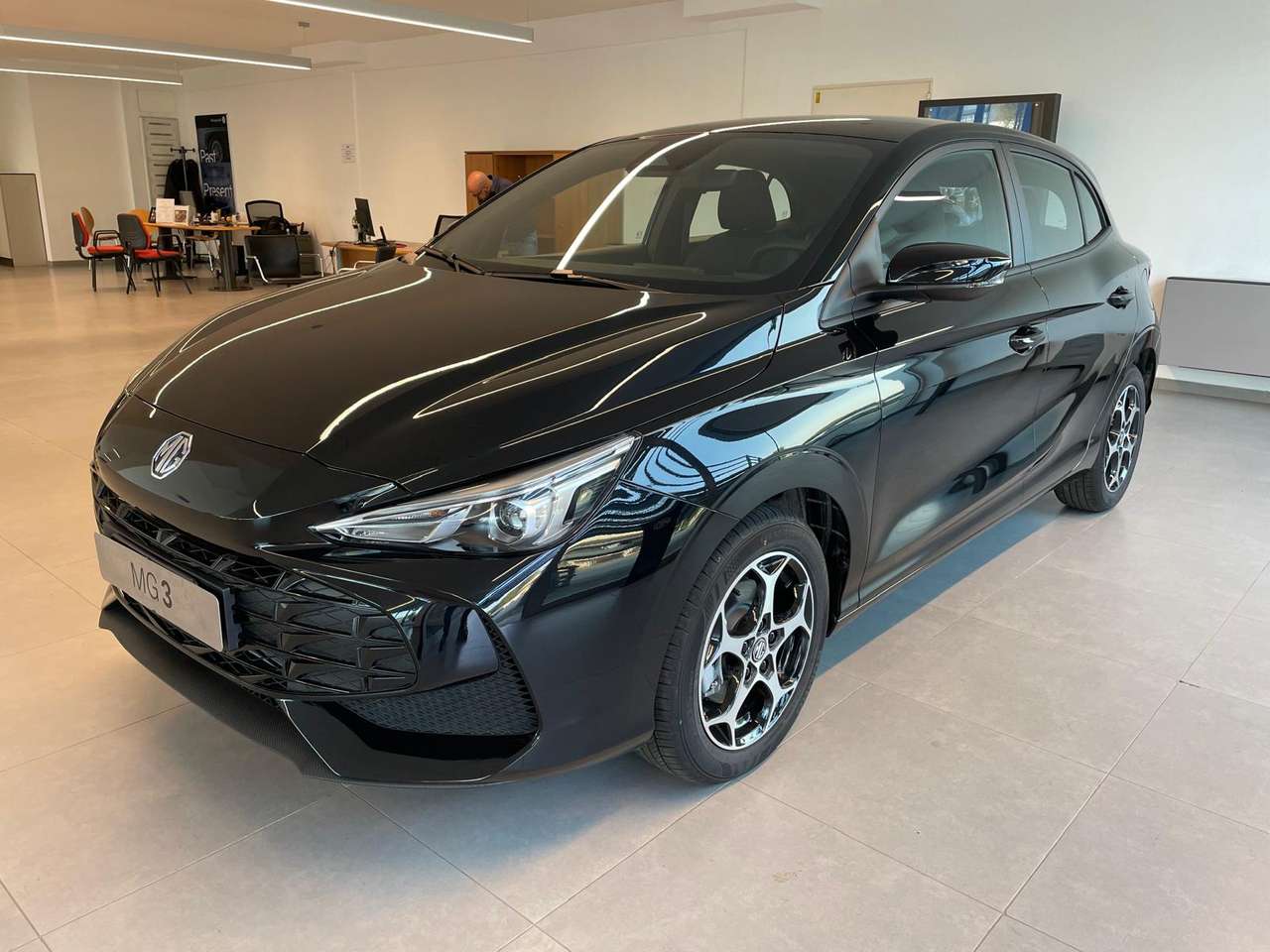 MG MG3 1.5, full hybrid, (FHEV) 195cv COMFORT nuova da immatricolare, GARANZIA UFFICIALE 7ANNI