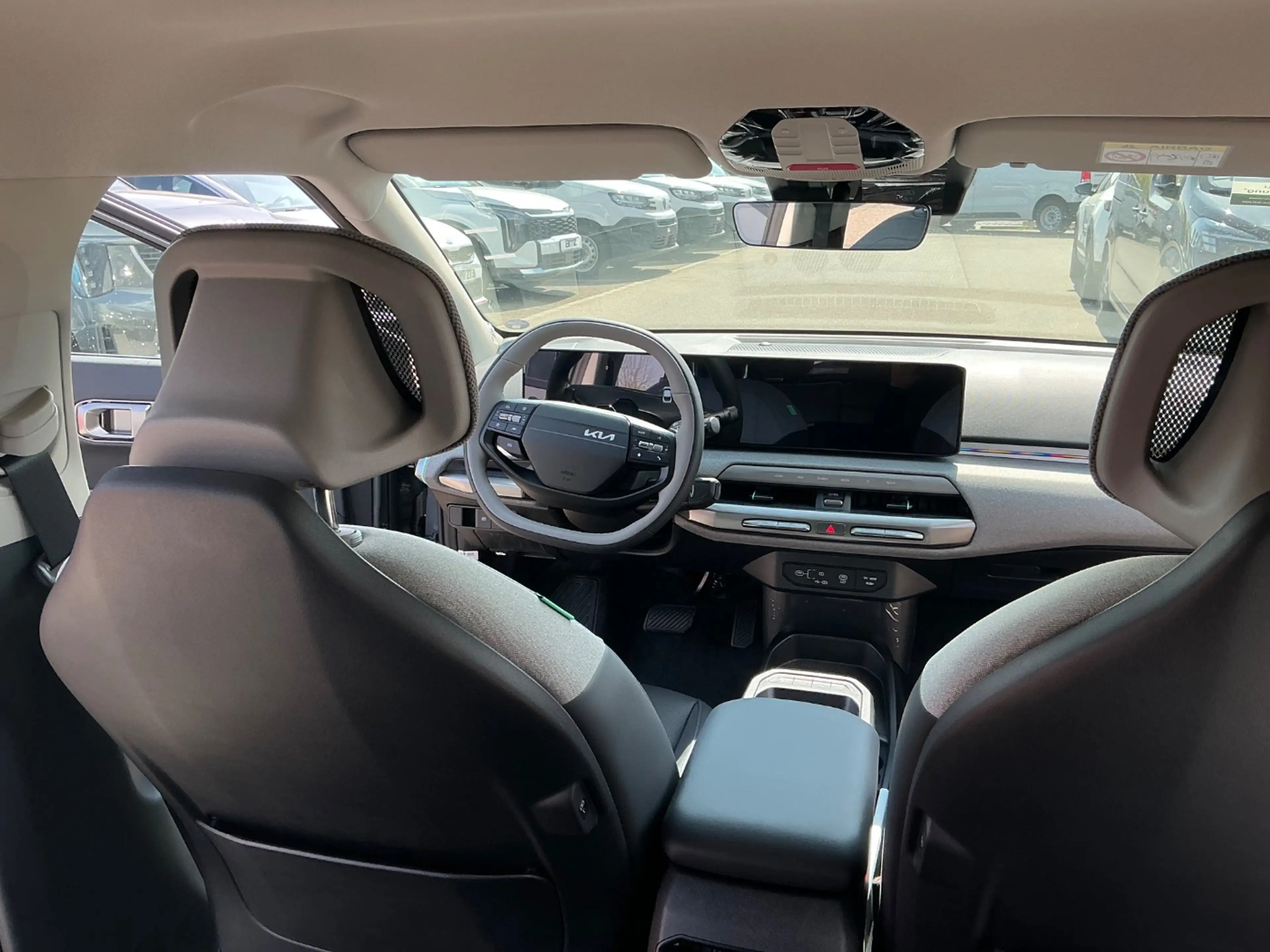 Kia EV4 Elektro 81 W Earth 360°+LED+Navi+SHZ+2xKlima — photo 10